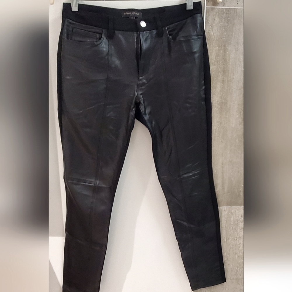 Faux leather leggings Banana size 4P